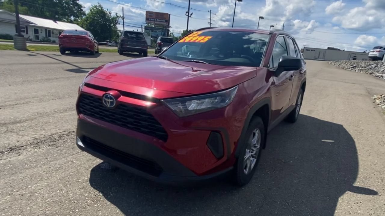 2022 Toyota RAV4 Hybrid LE