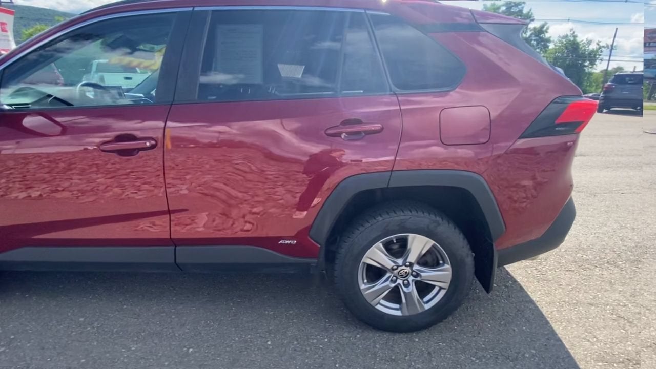 2022 Toyota RAV4 Hybrid LE