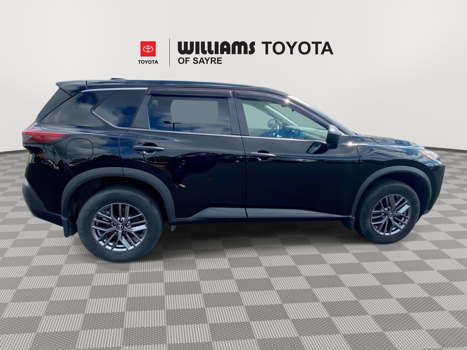 2022 Nissan Rogue S