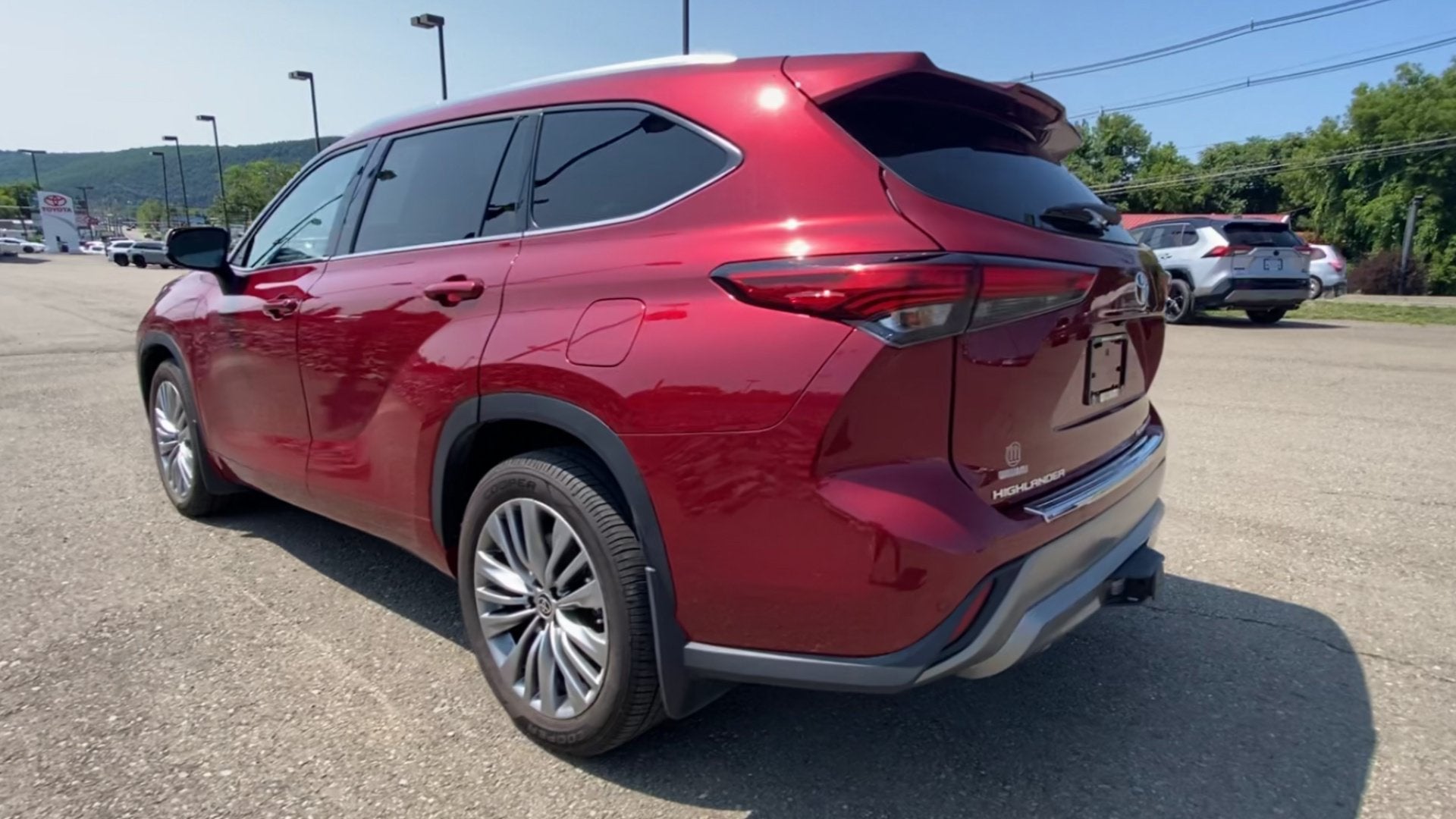 2022 Toyota Highlander Platinum