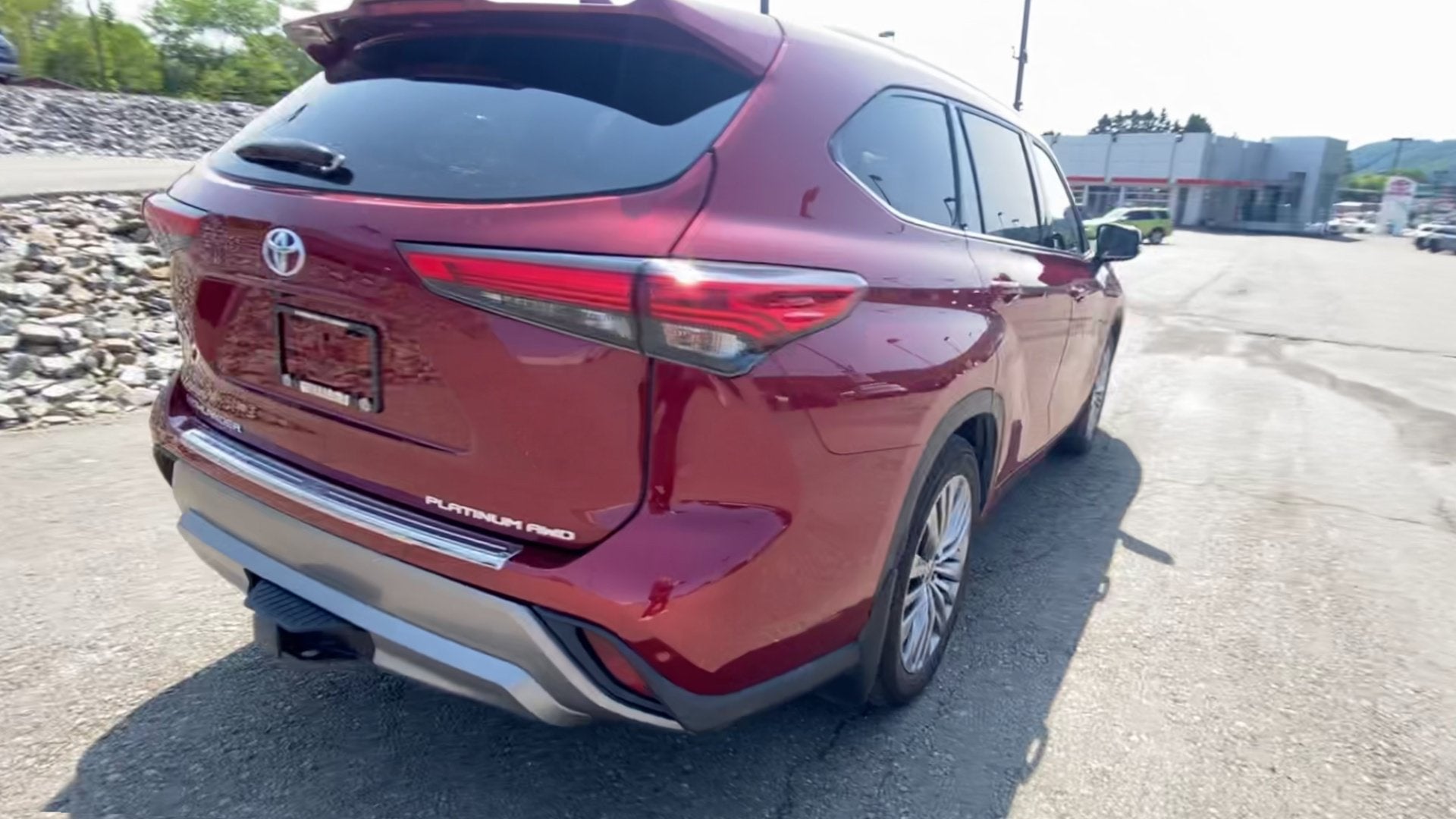 2022 Toyota Highlander Platinum