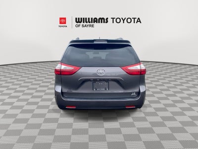 2019 Toyota Sienna LE