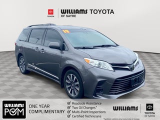 2019 Toyota Sienna LE