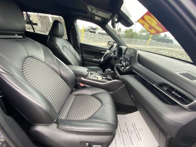 2021 Toyota Highlander XSE