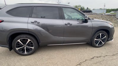 2021 Toyota Highlander XSE