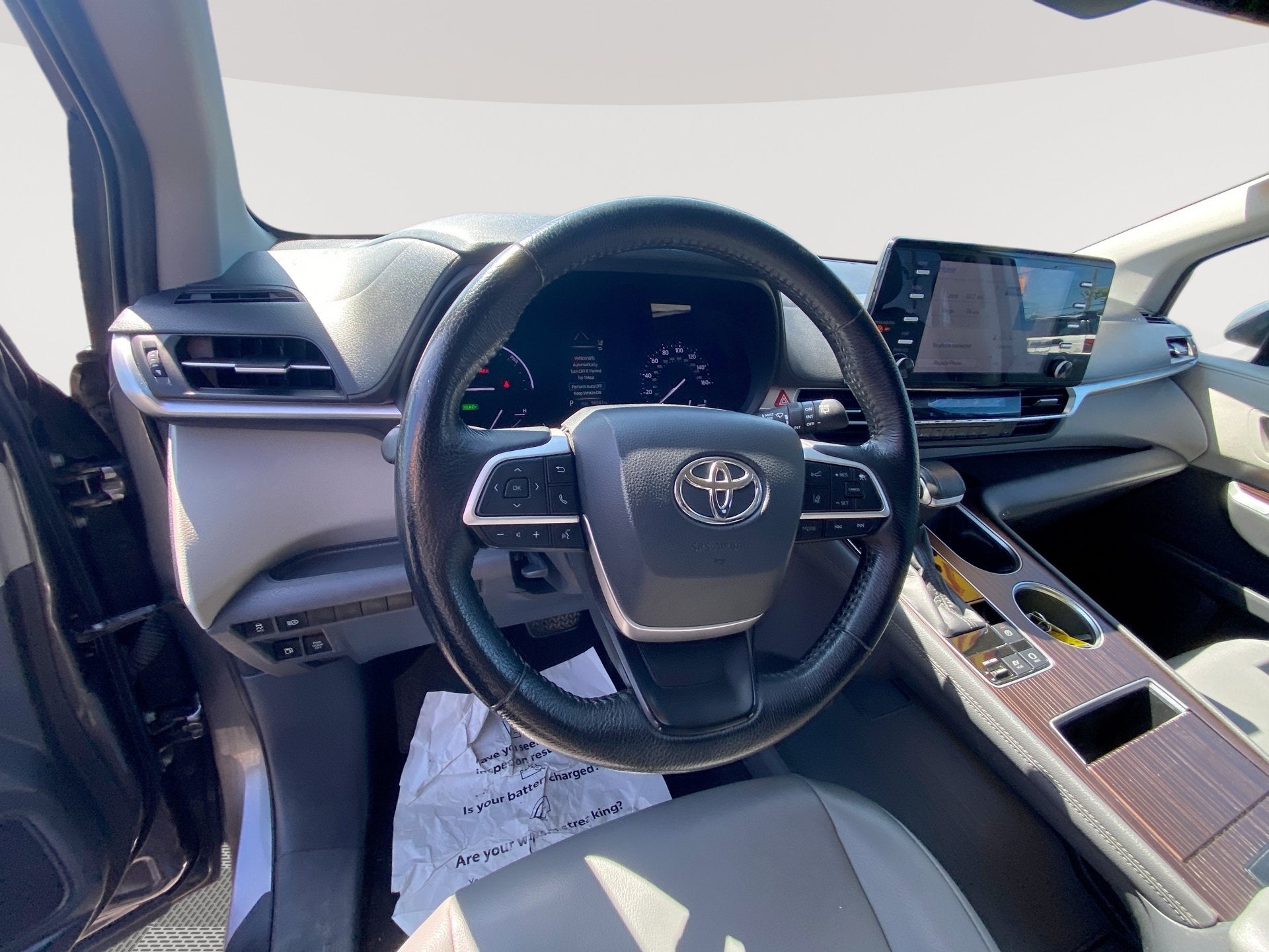 2021 Toyota Sienna XLE