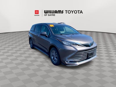 2021 Toyota Sienna XLE