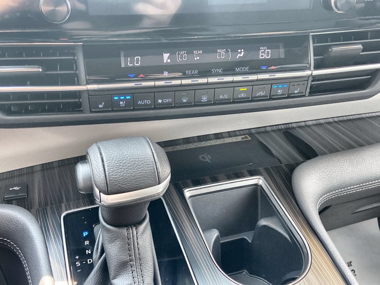 2023 Toyota Sienna Limited