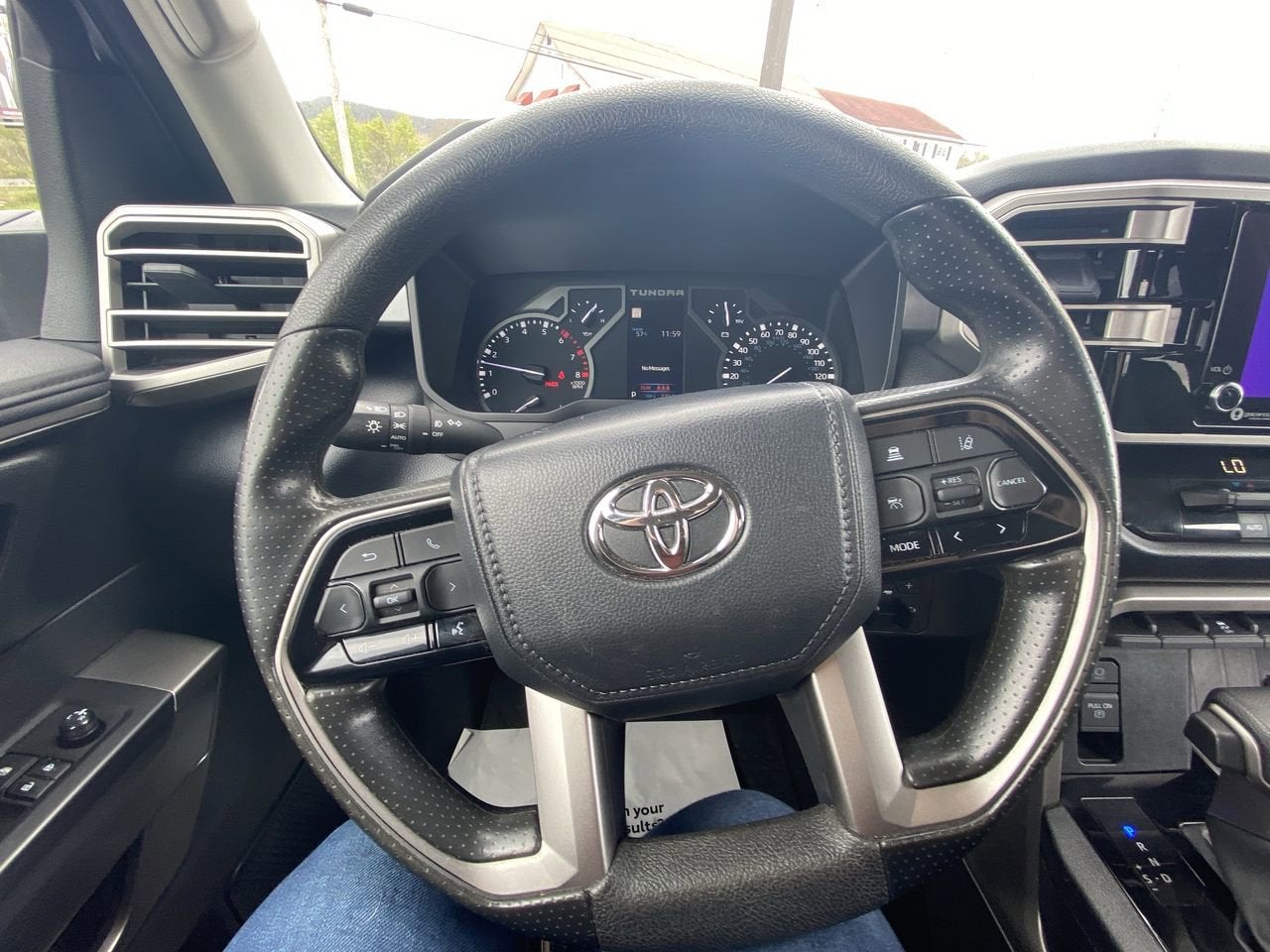 2024 Toyota Tundra 4WD SR5