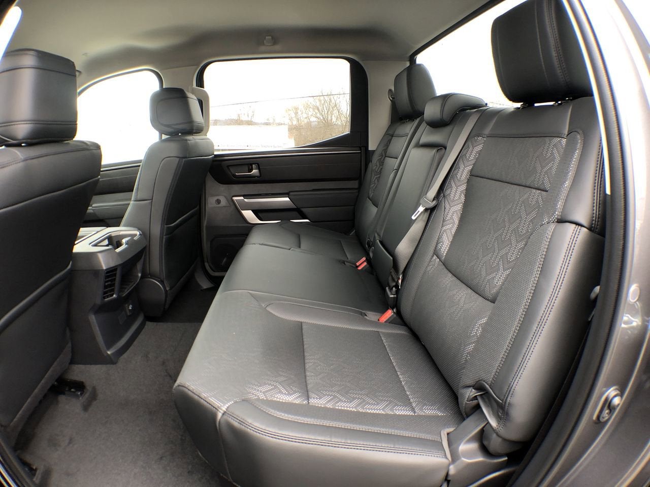2023 Toyota Tundra 4WD SR5