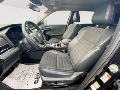 2024 Mitsubishi Outlander SE Black Edition w/Pano Roof