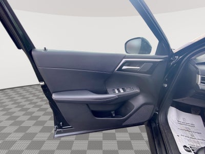 2024 Mitsubishi Outlander SE Black Edition w/Pano Roof