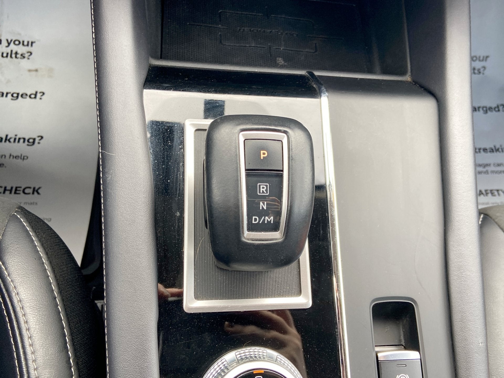 2024 Mitsubishi Outlander SE Black Edition w/Pano Roof