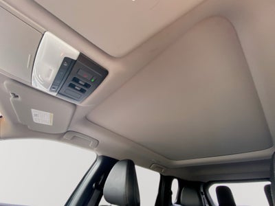 2024 Mitsubishi Outlander SE Black Edition w/Pano Roof