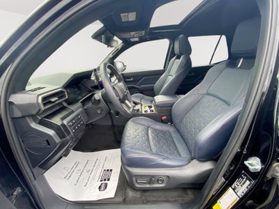 2026 Toyota 4Runner Hybrid Platinum