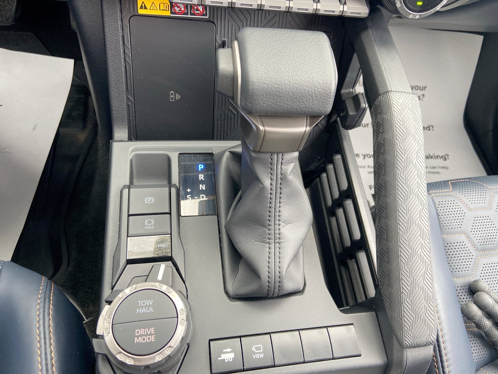 2026 Toyota 4Runner Hybrid Platinum