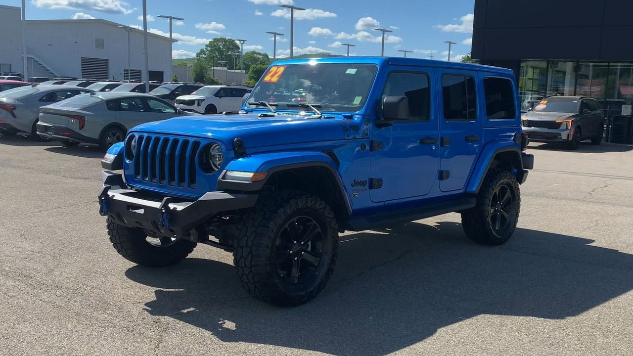 2022 Jeep Wrangler Unlimited Sahara Altitude