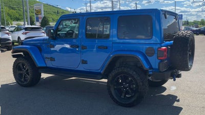 2022 Jeep Wrangler Unlimited Sahara Altitude