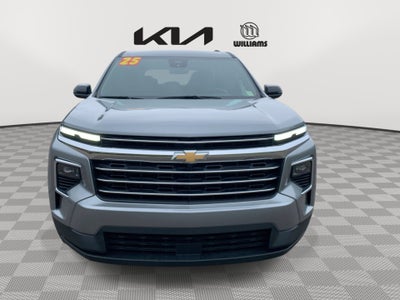 2025 Chevrolet Traverse AWD LT