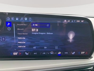 2025 Chevrolet Traverse AWD LT