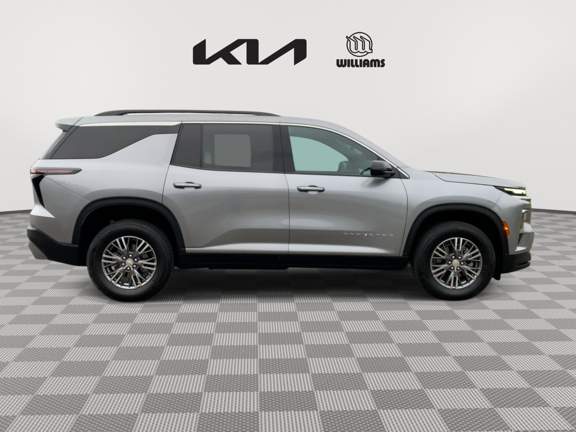 2025 Chevrolet Traverse AWD LT