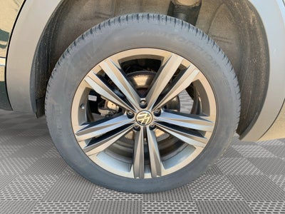 2022 Volkswagen Atlas 3.6L V6 SEL R-Line