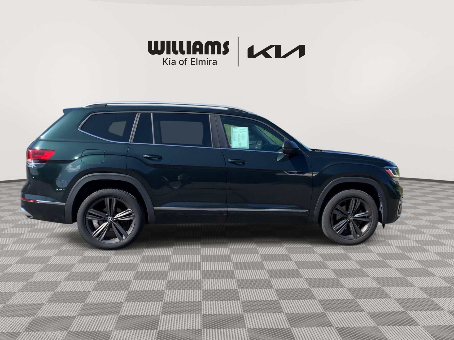 2022 Volkswagen Atlas 3.6L V6 SEL R-Line