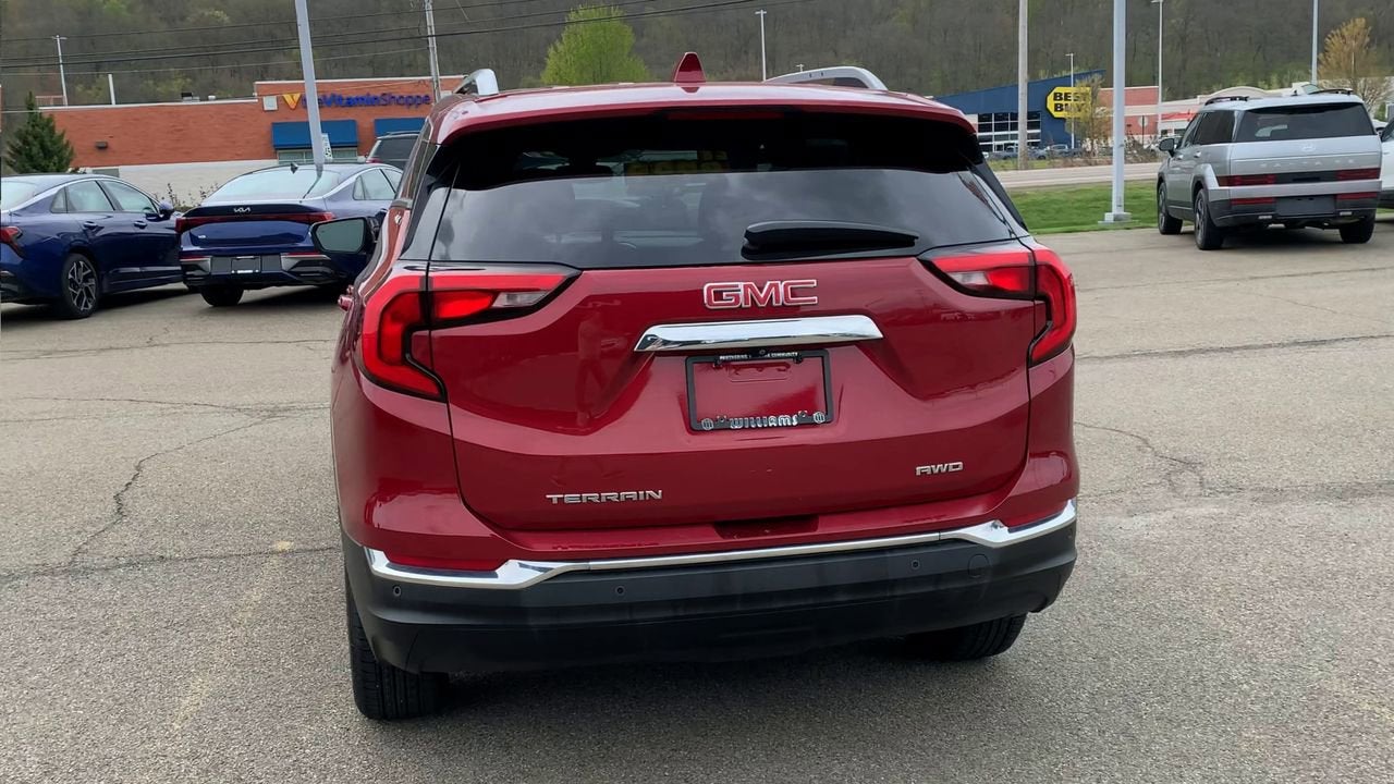 2021 GMC Terrain SLT