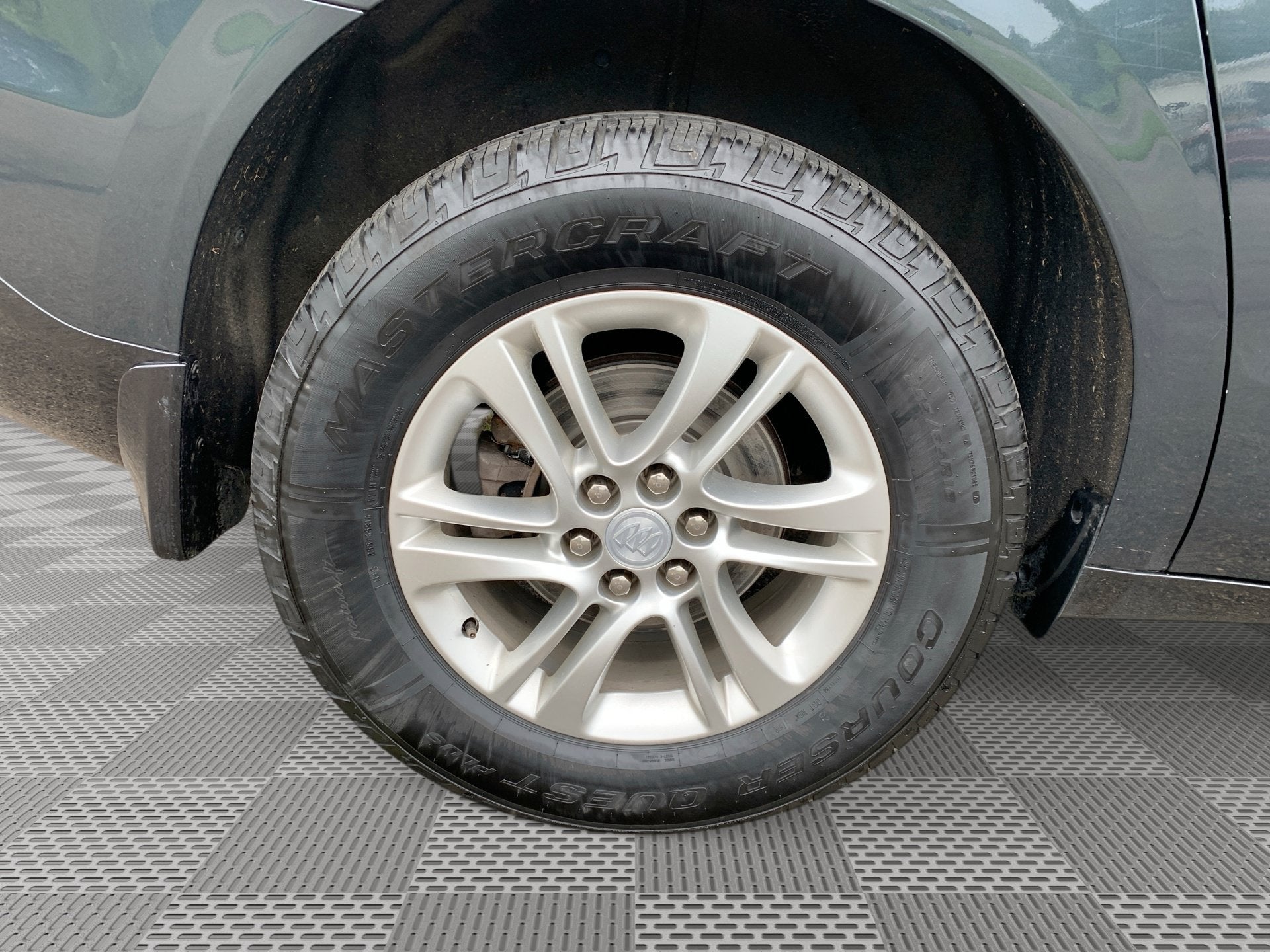 2021 Buick Enclave Essence