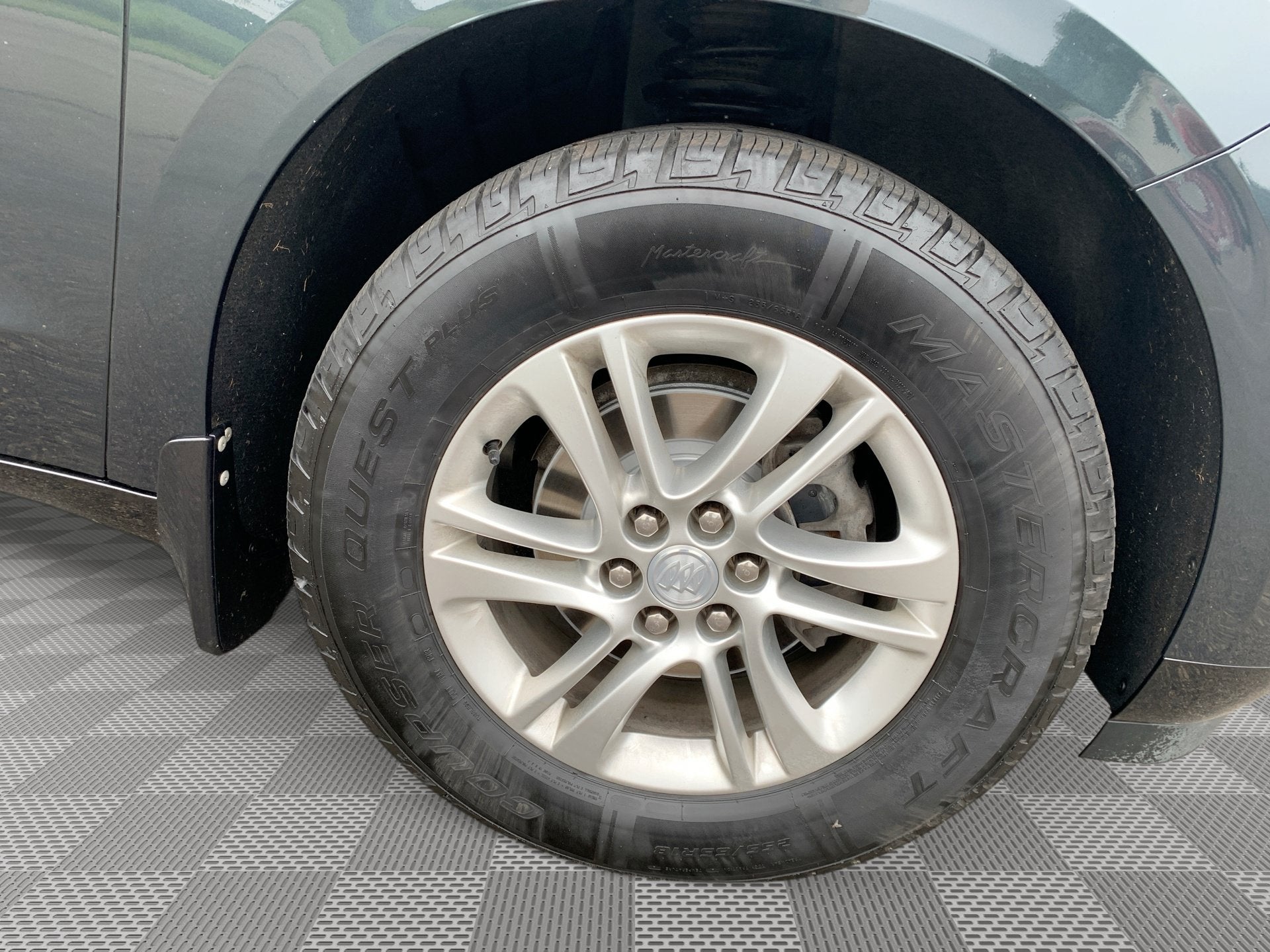 2021 Buick Enclave Essence