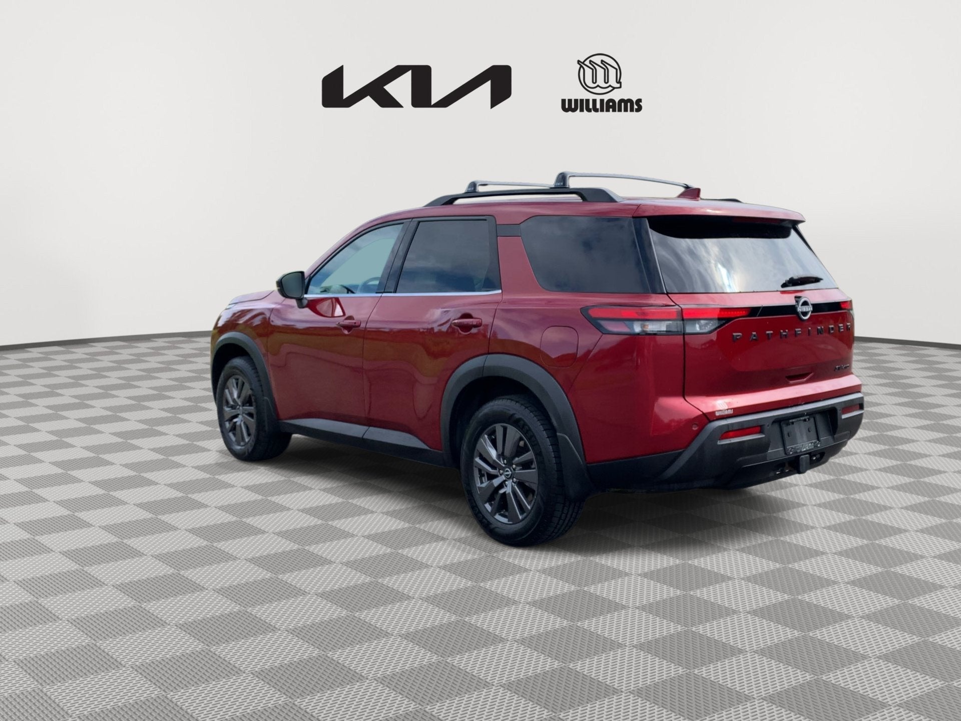 2022 Nissan Pathfinder SV