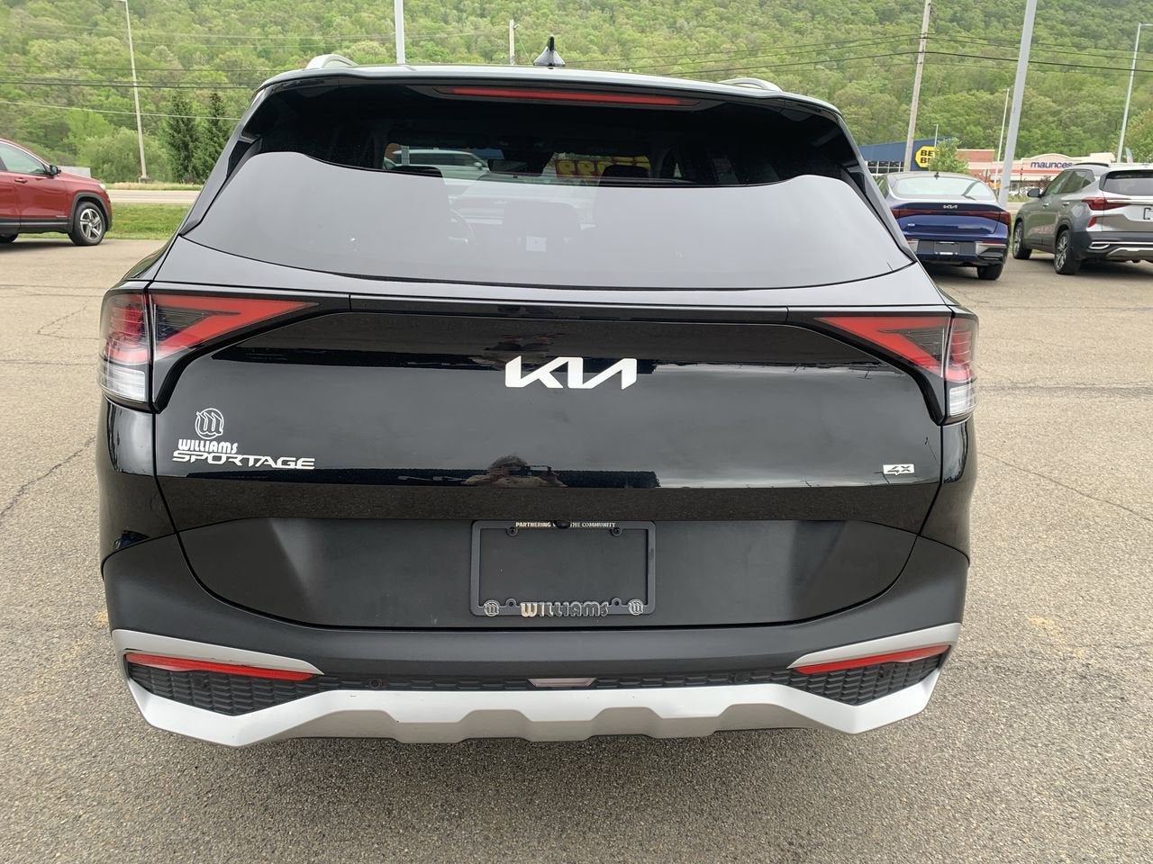 2023 Kia Sportage EX