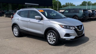 2022 Nissan Rogue Sport SV