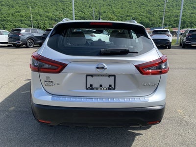 2022 Nissan Rogue Sport SV
