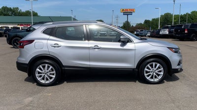 2022 Nissan Rogue Sport SV