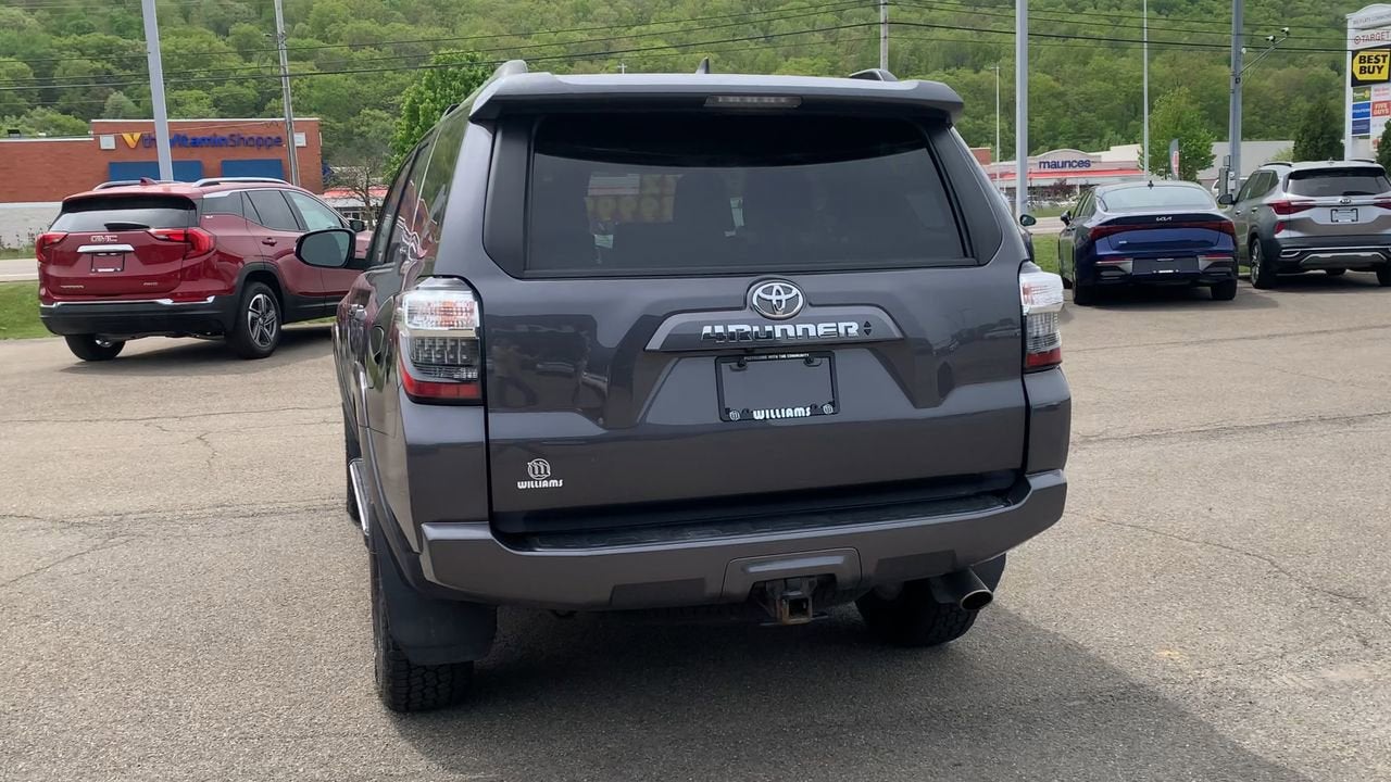 2022 Toyota 4Runner SR5 Premium