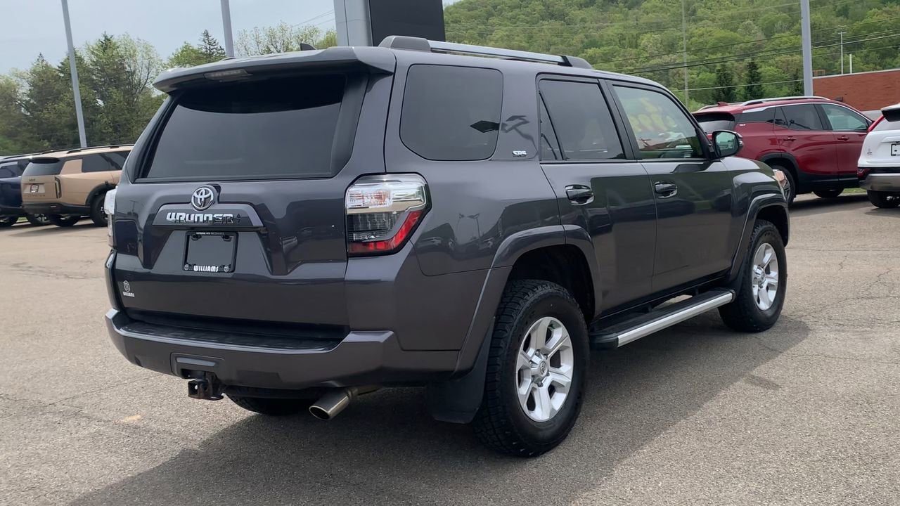 2022 Toyota 4Runner SR5 Premium