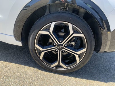 2024 Kia Niro Plug-In Hybrid SX Touring