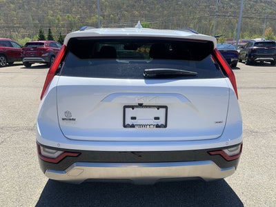 2024 Kia Niro Plug-In Hybrid SX Touring