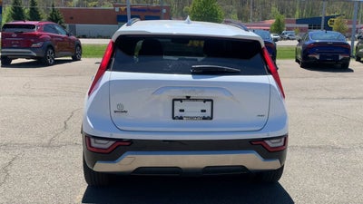 2024 Kia Niro Plug-In Hybrid SX Touring
