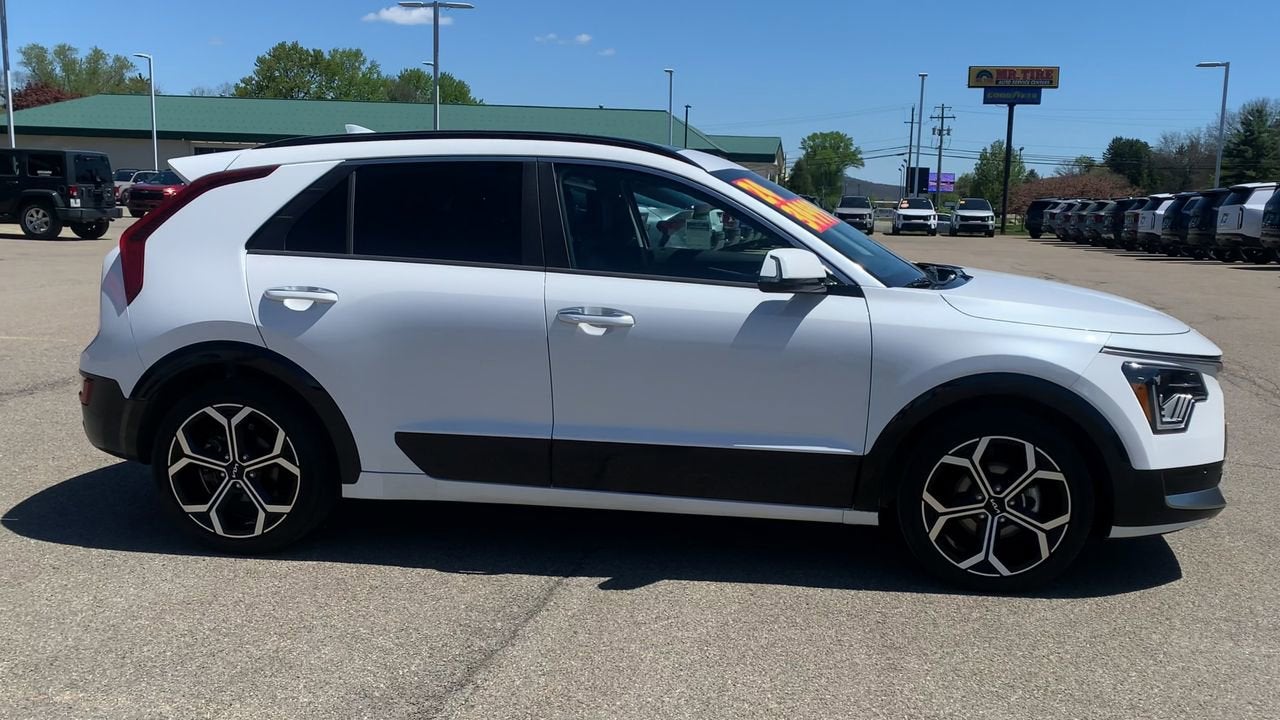 2024 Kia Niro Plug-In Hybrid SX Touring
