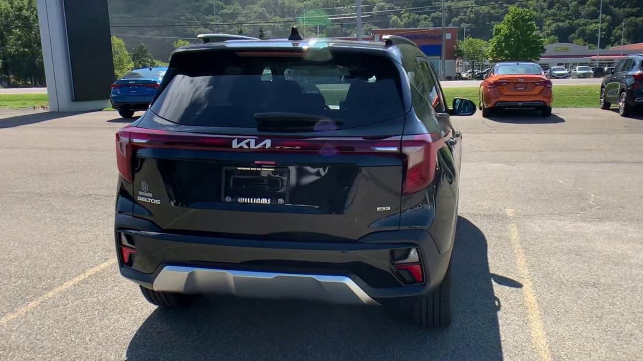 2024 Kia Seltos SX