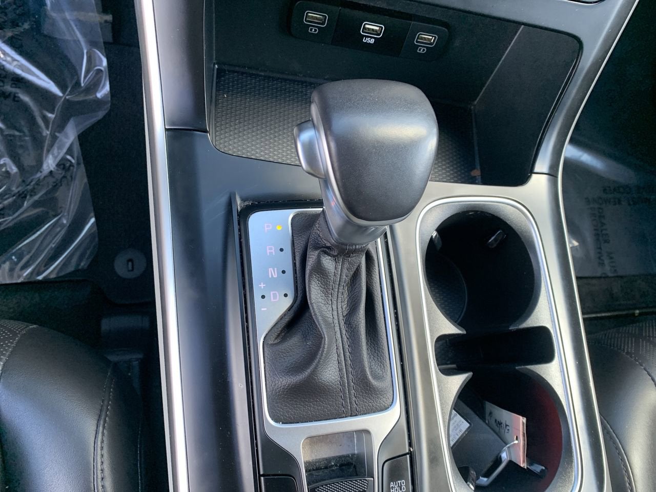 2023 Kia Carnival LX