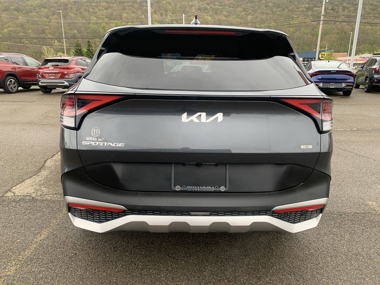 2023 Kia Sportage Hybrid LX