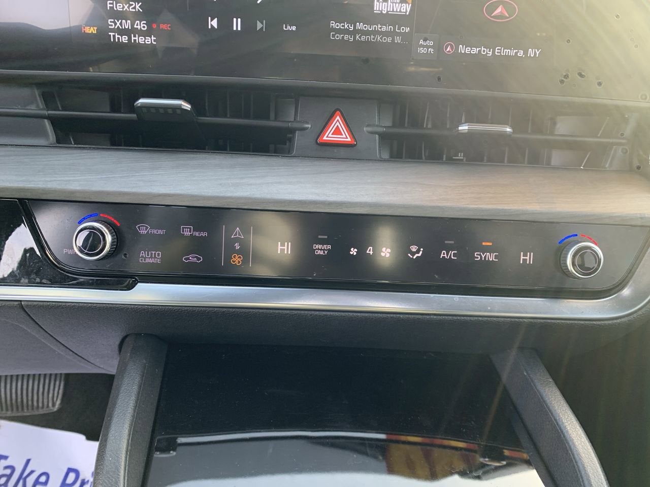 2024 Kia Sportage Plug-In Hybrid X-Line