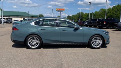 2024 BMW 5 Series 530i xDrive