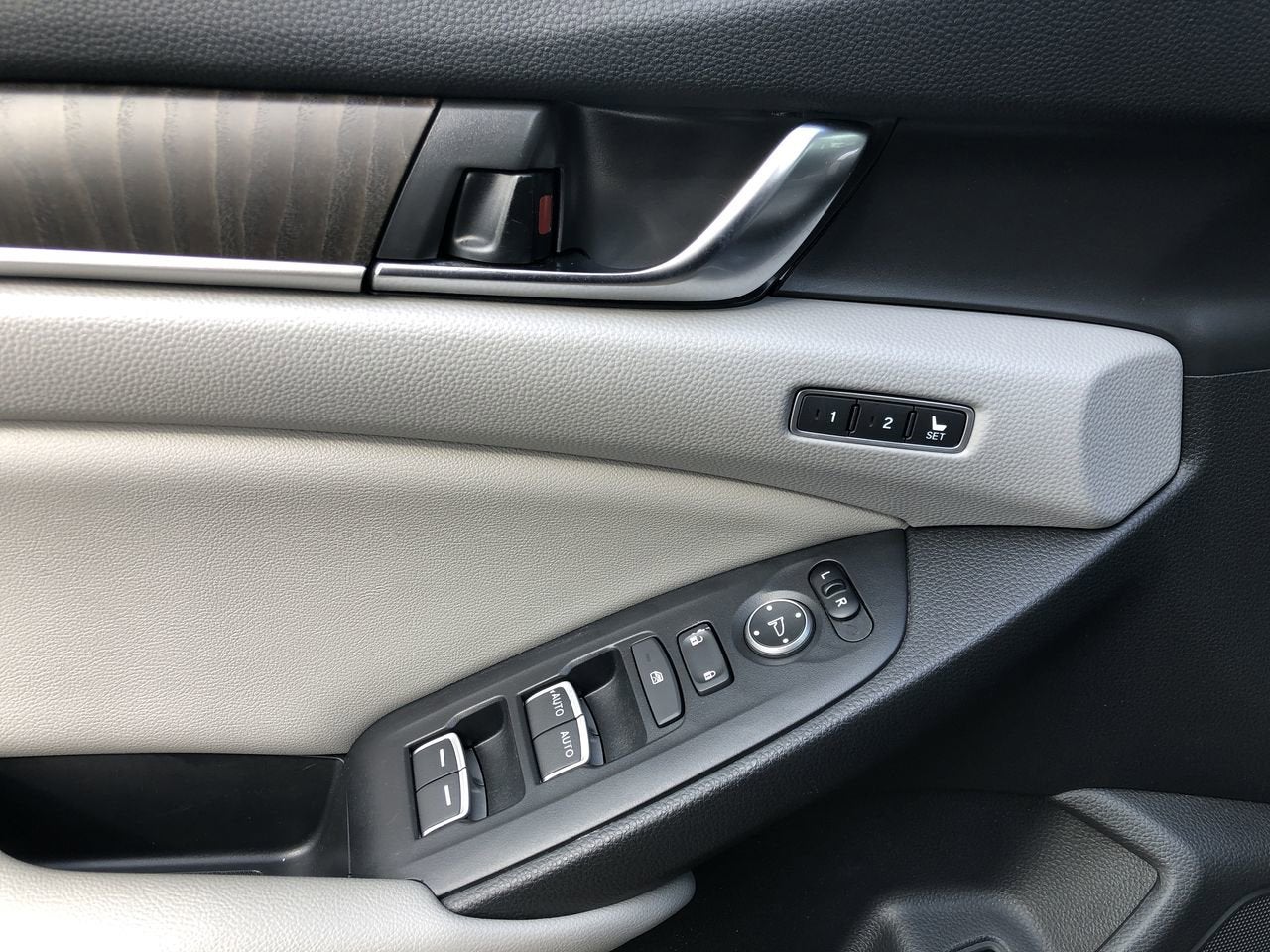 2019 Honda Accord Sedan Touring 2.0T