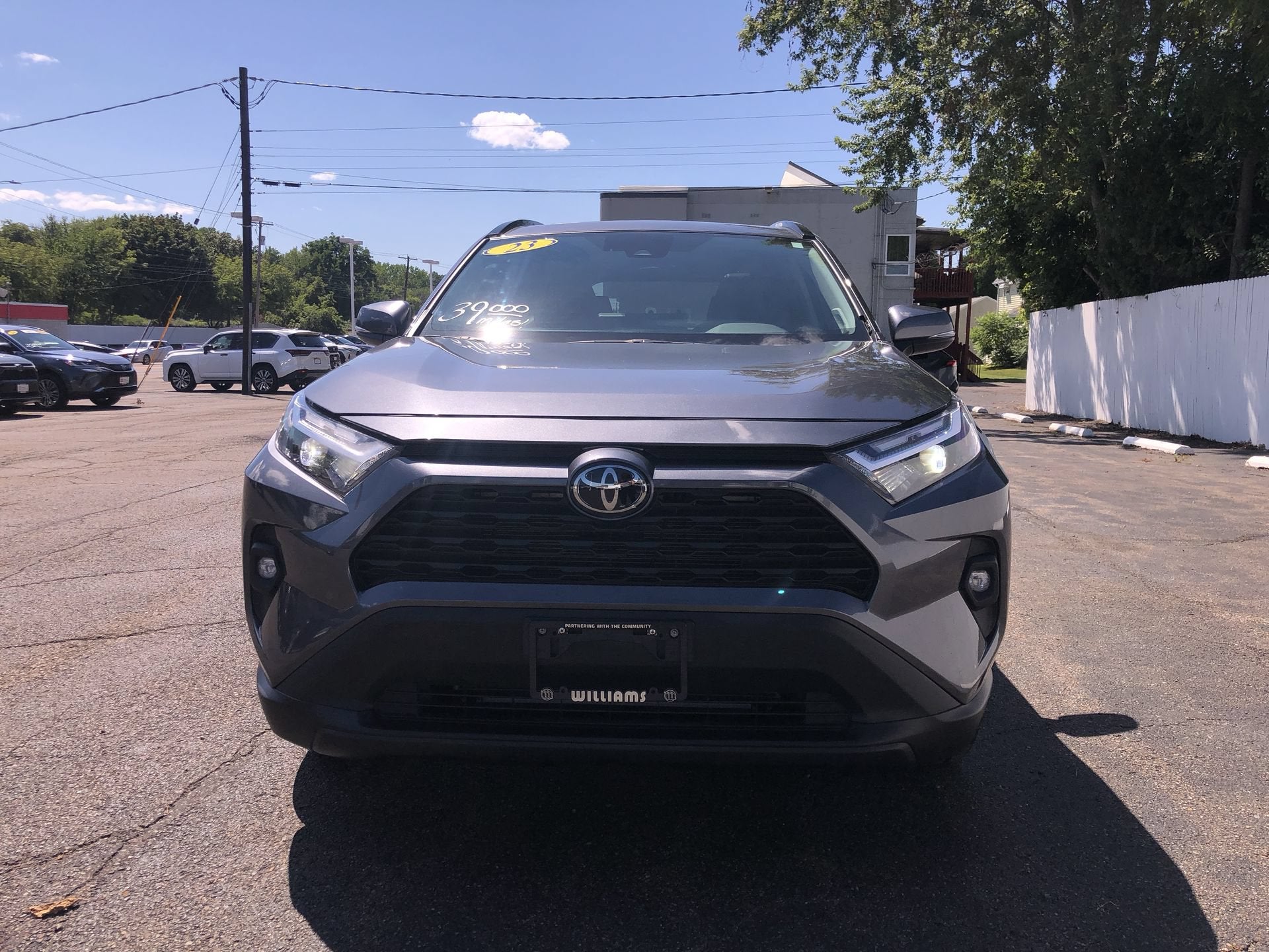 2023 Toyota RAV4 XLE Premium