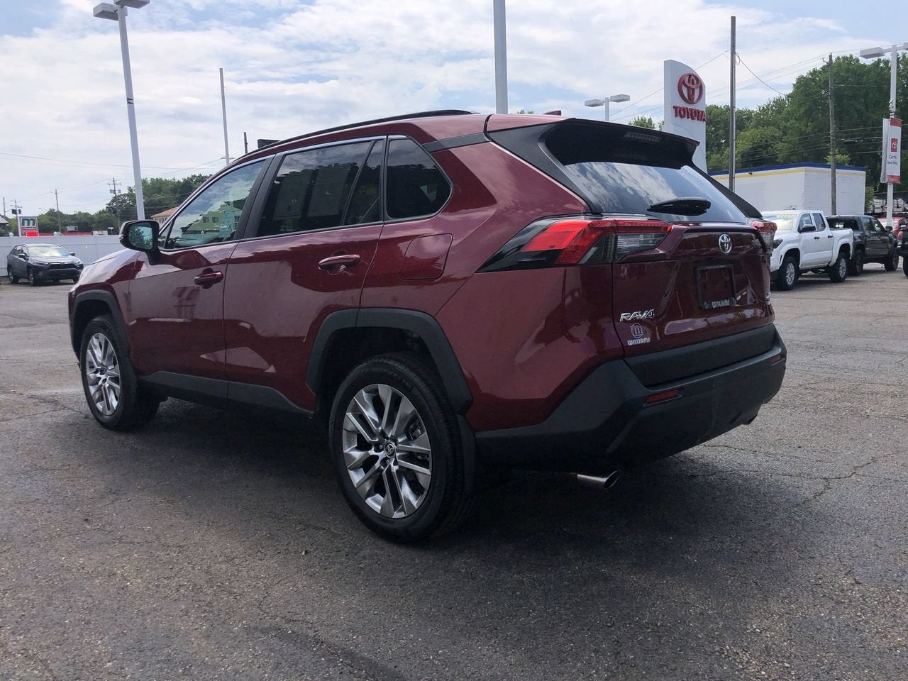 2024 Toyota RAV4 XLE Premium