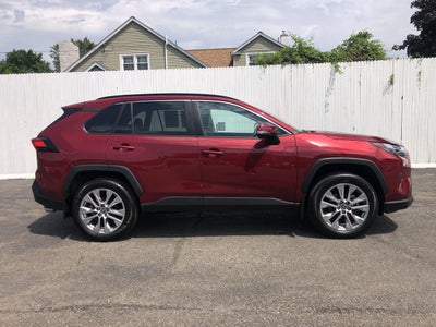 2024 Toyota RAV4 XLE Premium